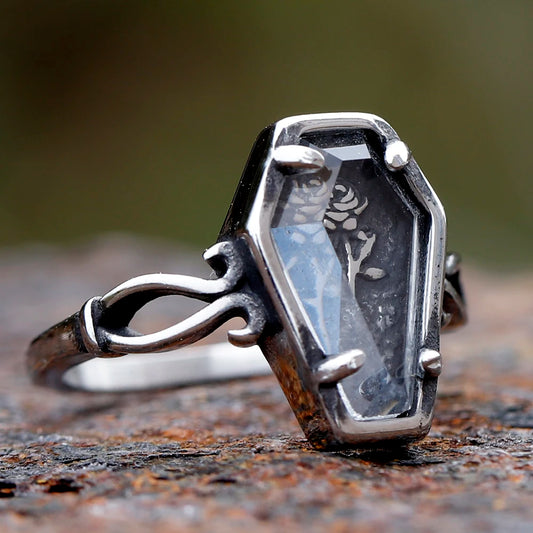 Freya's Grave Ring