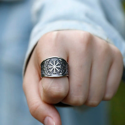 Vegvisir Ring